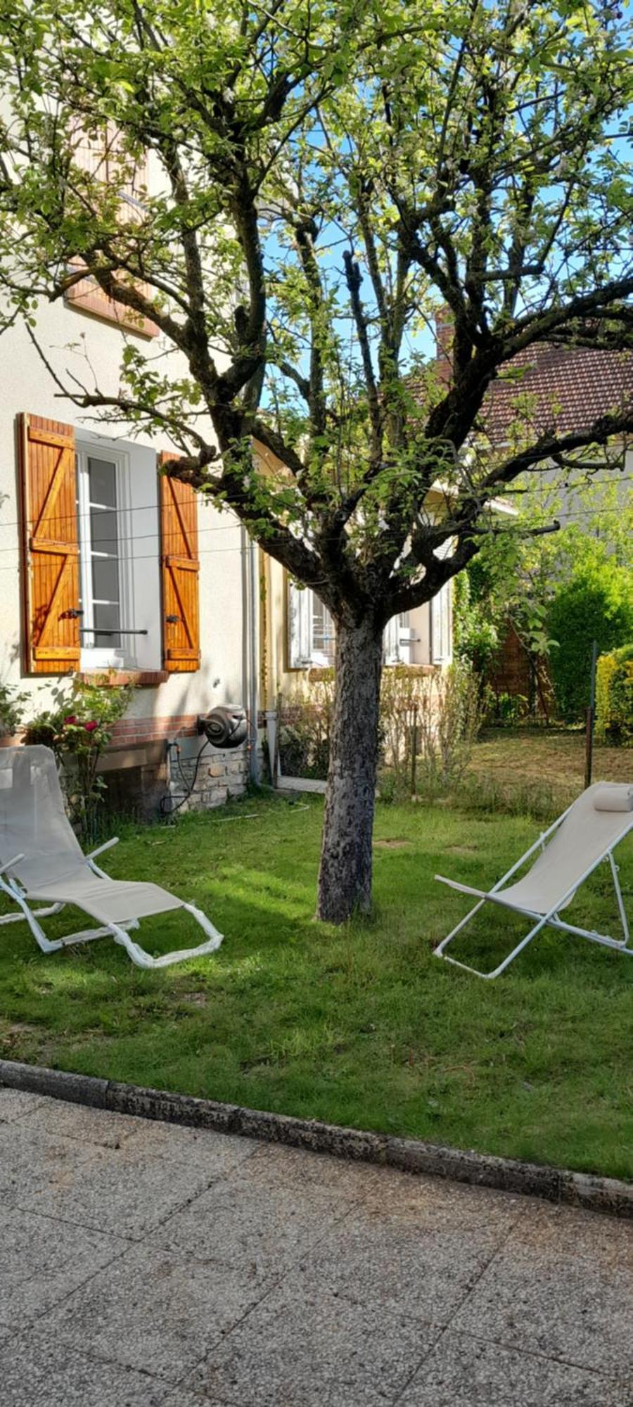 Un Brin De Bonheur Villa Troyes Exteriör bild