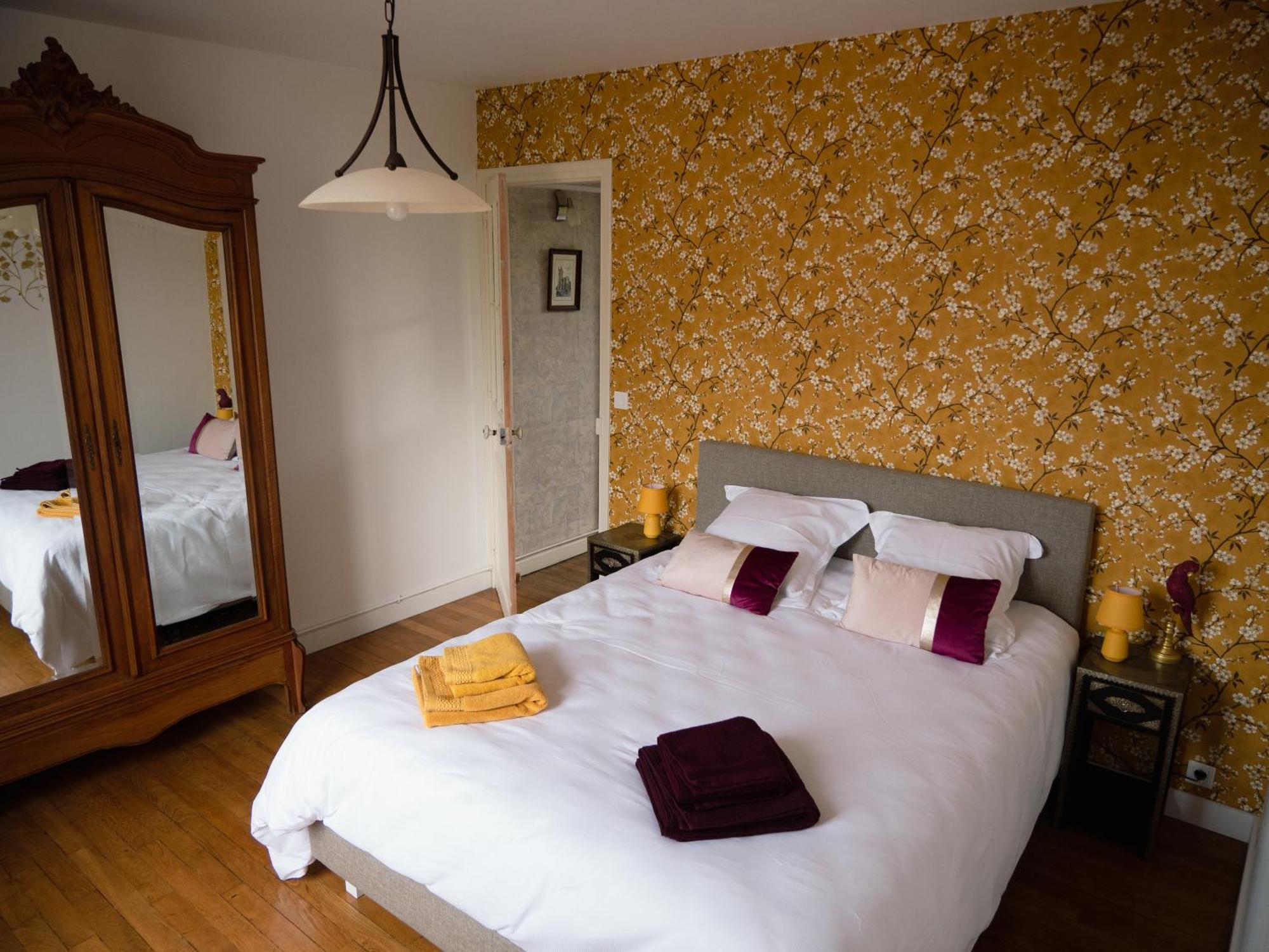 Un Brin De Bonheur Villa Troyes Exteriör bild