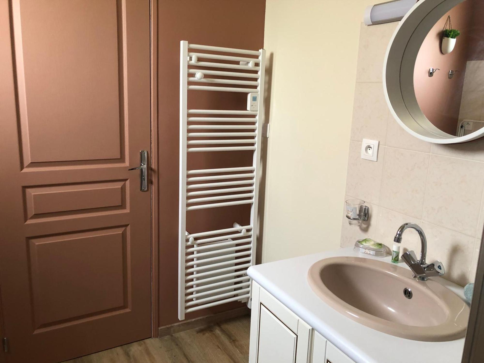 Un Brin De Bonheur Villa Troyes Exteriör bild